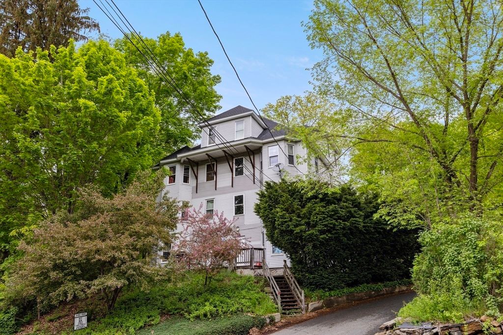 166-168 W Main St, Orange, MA 01364