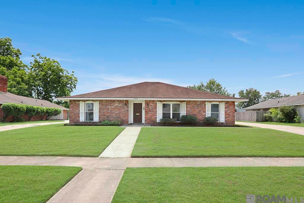 8958 Cottage Dr, Baton Rouge, LA 70806