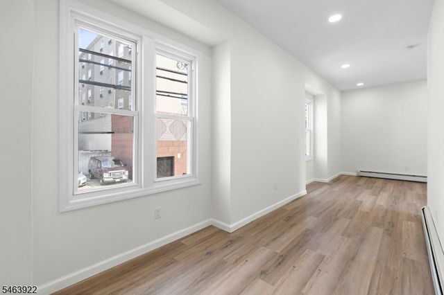 6035 Buchanan Pl, West New York Town, NJ 07093