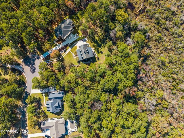 496 Hearthside Drive SE, Bolivia, NC 28422