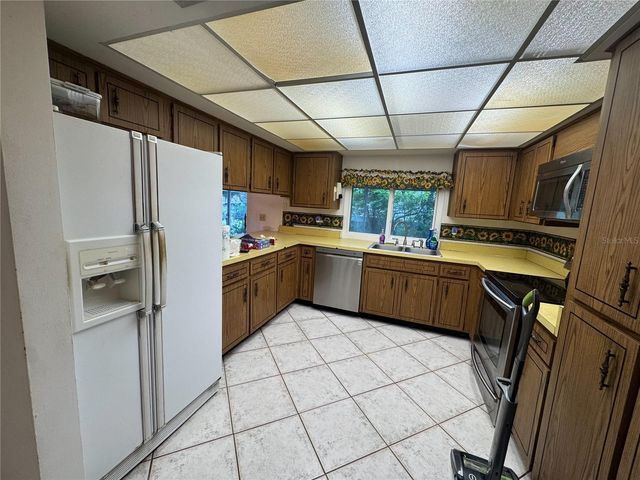 624 WOOD ROAD, Seffner, FL 33584