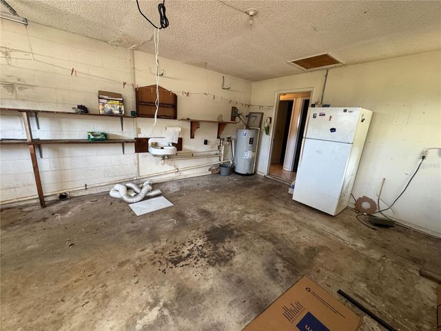 624 WOOD ROAD, Seffner, FL 33584