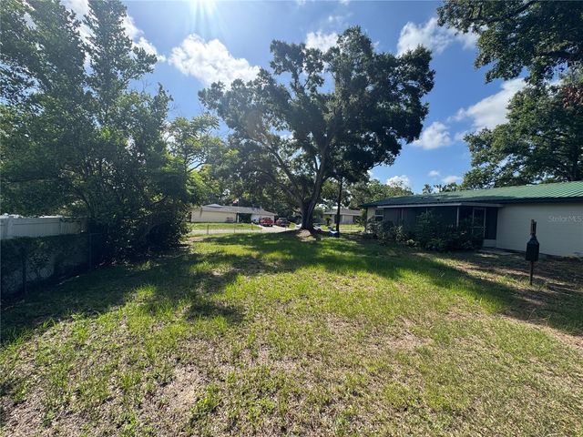 624 WOOD ROAD, Seffner, FL 33584