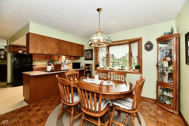 4075 Lakewood Court, Clayton, IN 46118