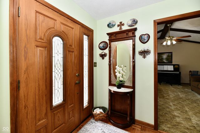 4075 Lakewood Court, Clayton, IN 46118