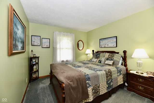 4075 Lakewood Court, Clayton, IN 46118