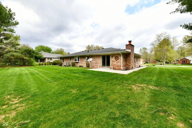 4075 Lakewood Court, Clayton, IN 46118
