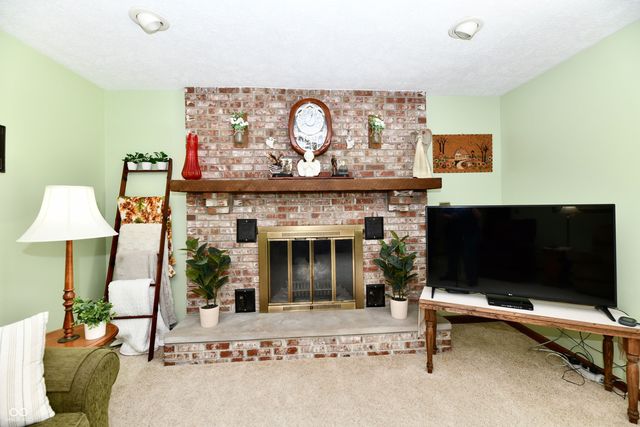 4075 Lakewood Court, Clayton, IN 46118