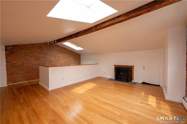 100 Lyon Street, New Haven, CT 06511