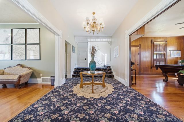 14 E Smith Avenue, Mcalester, OK 74501