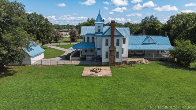 14 E Smith Avenue, Mcalester, OK 74501