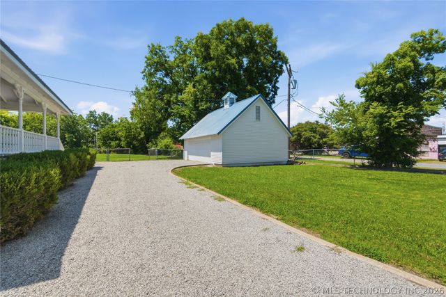 14 E Smith Avenue, Mcalester, OK 74501