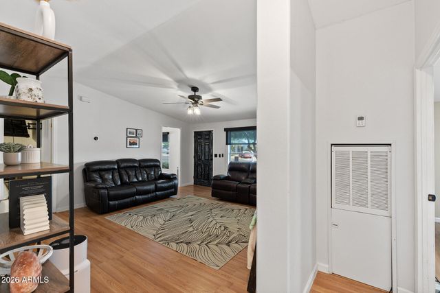 3716 W ROSE GARDEN Lane, Glendale, AZ 85308