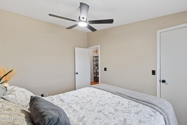 3716 W ROSE GARDEN Lane, Glendale, AZ 85308