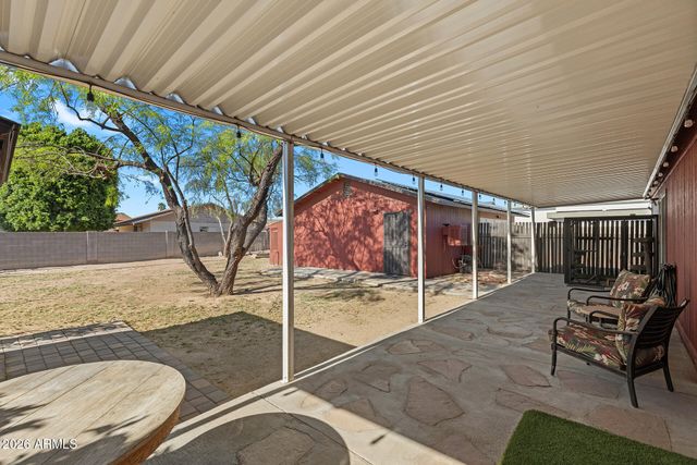 3716 W ROSE GARDEN Lane, Glendale, AZ 85308