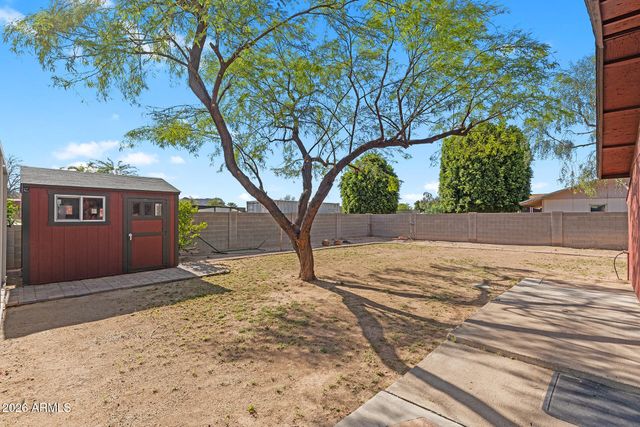 3716 W ROSE GARDEN Lane, Glendale, AZ 85308