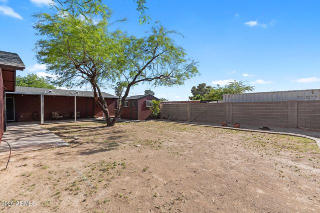 3716 W ROSE GARDEN Lane, Glendale, AZ 85308