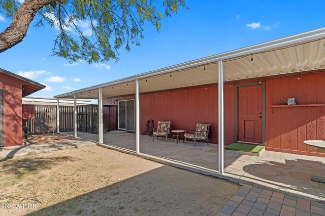 3716 W ROSE GARDEN Lane, Glendale, AZ 85308