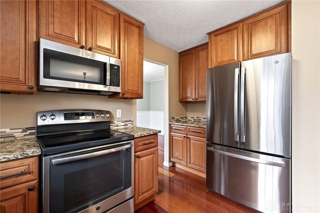 1792 Stedman Lane, Beavercreek, OH 45432