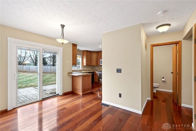 1792 Stedman Lane, Beavercreek, OH 45432