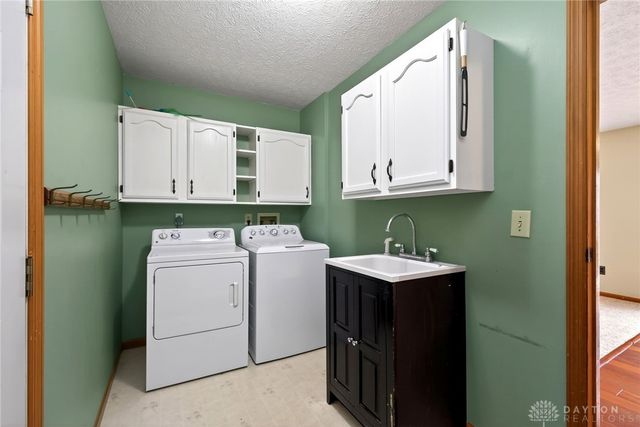 1792 Stedman Lane, Beavercreek, OH 45432