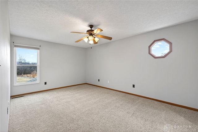 1792 Stedman Lane, Beavercreek, OH 45432