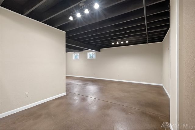 1792 Stedman Lane, Beavercreek, OH 45432