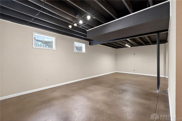 1792 Stedman Lane, Beavercreek, OH 45432