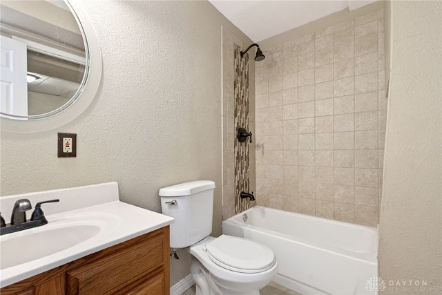 1792 Stedman Lane, Beavercreek, OH 45432