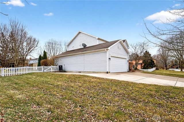 1792 Stedman Lane, Beavercreek, OH 45432