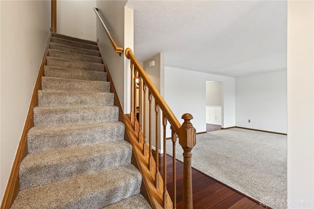 1792 Stedman Lane, Beavercreek, OH 45432