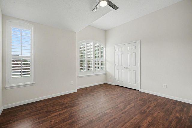 2742 Villa Pisa Lane, League City, TX 77573