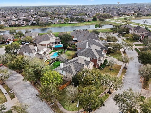 2742 Villa Pisa Lane, League City, TX 77573
