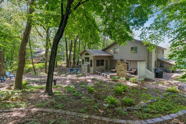 2009 Indian Road W, Minnetonka, MN 55305