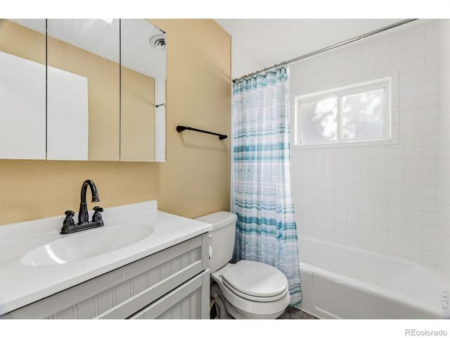 280 South Court, Estes Park, CO 80517