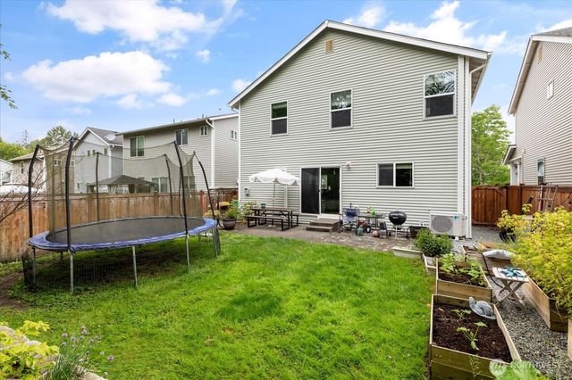 5300 Timber Ridge Dr, Mount Vernon, WA 98273