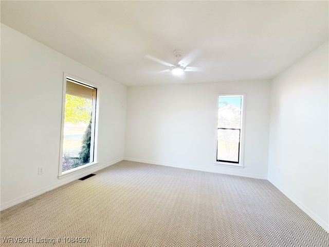 400 Ridge Drive, Sallisaw, OK 74955