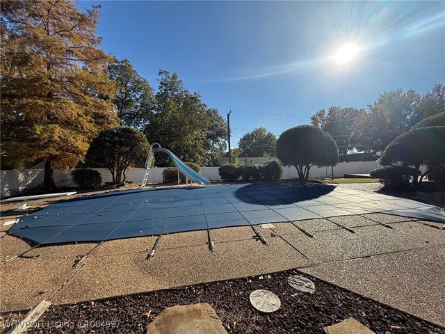 400 Ridge Drive, Sallisaw, OK 74955