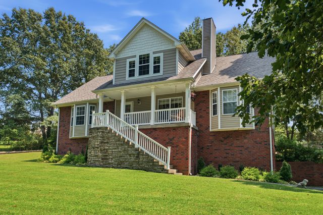 198 Wilkinson Rd, Cottontown, TN 37048