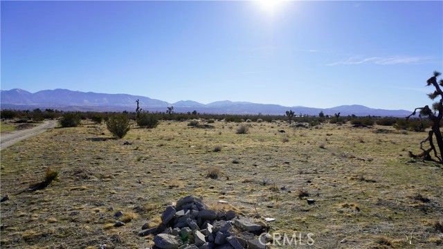 0 118th, Sun Village, CA 93543