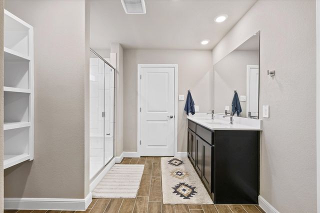 1341 Rockford Drive, Cedar Hill, TX 75104