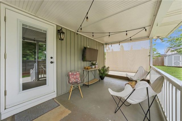 851 Mclinden Avenue SE, Smyrna, GA 30080