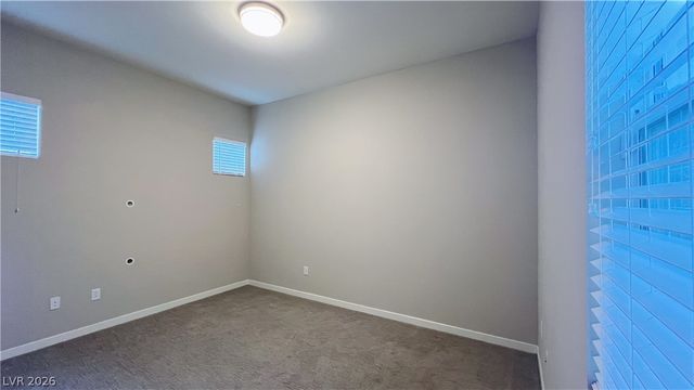 8247 Aster Meadow Way, Las Vegas, NV 89113