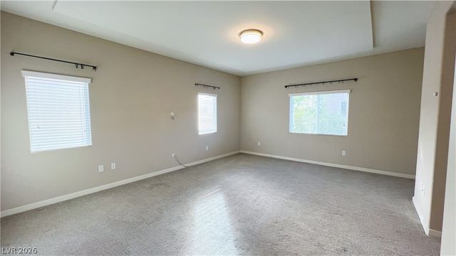8247 Aster Meadow Way, Las Vegas, NV 89113