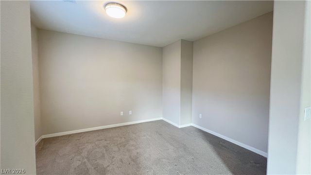 8247 Aster Meadow Way, Las Vegas, NV 89113
