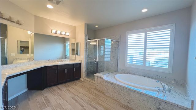8247 Aster Meadow Way, Las Vegas, NV 89113