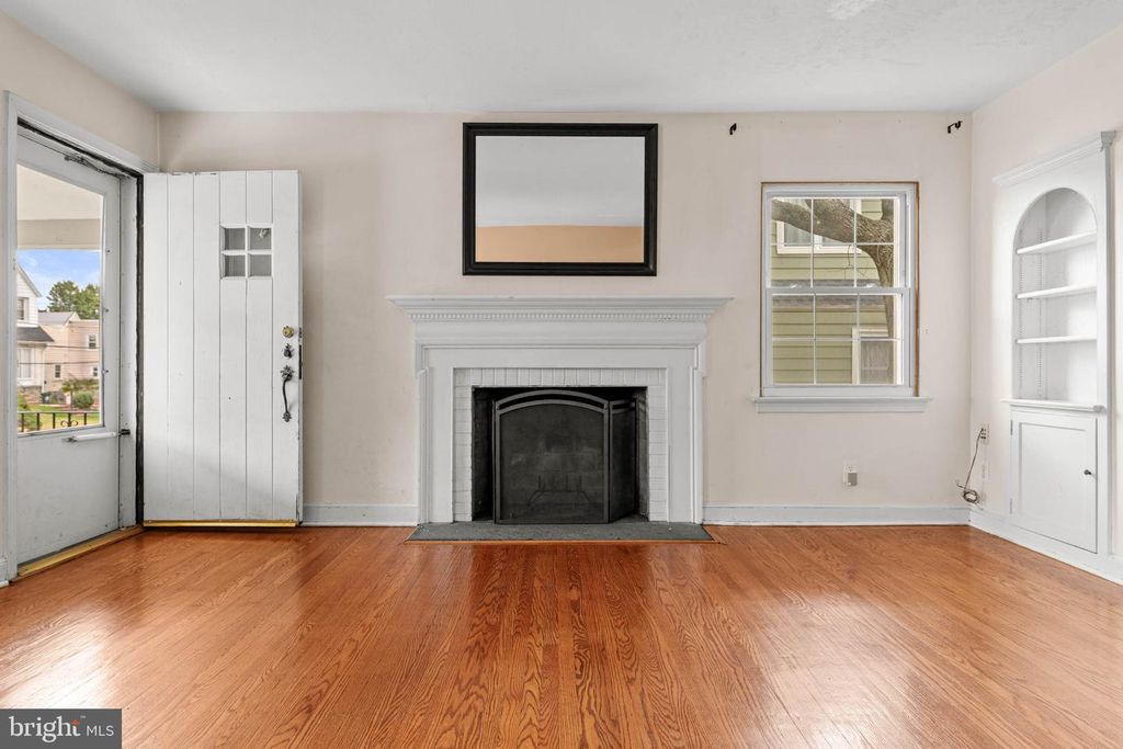 138 W ALBEMARLE AVE, Lansdowne, PA 19050 — photo 5