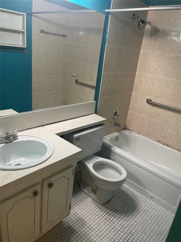 387 Tilford R 387, Deerfield Beach, FL 33442