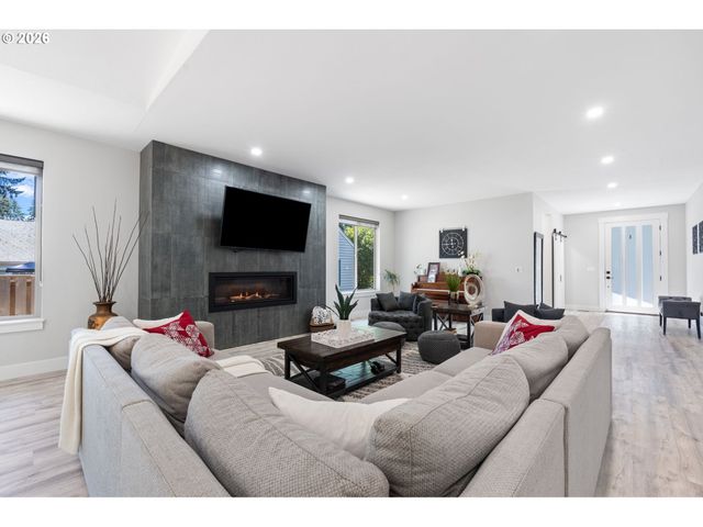 5321 LAKEVIEW Blvd, Lake Oswego, OR 97035