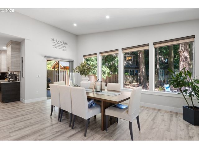 5321 LAKEVIEW Blvd, Lake Oswego, OR 97035